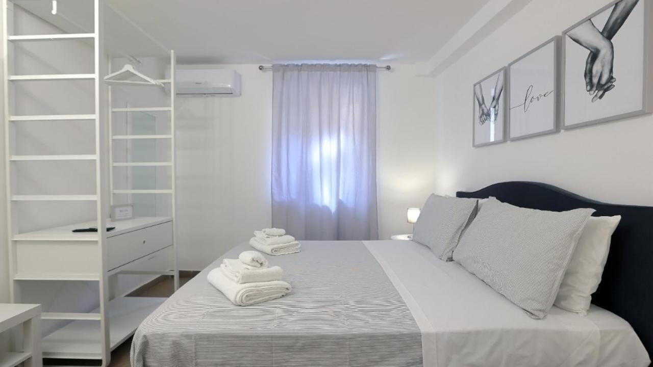 Bonello House Cattedrale Apartment Palermo Luaran gambar